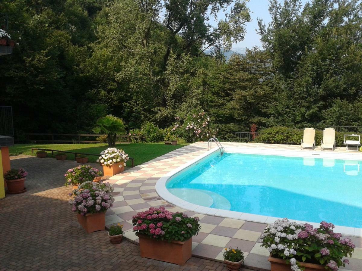 Relax Vista Lago Villanuova sul clisi Ngoại thất bức ảnh